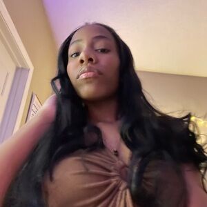 Meet your Posher, Jayy